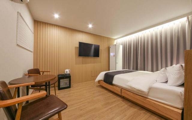 Gwangju Divine Hotel Gwangju Metropolitan City Room photo